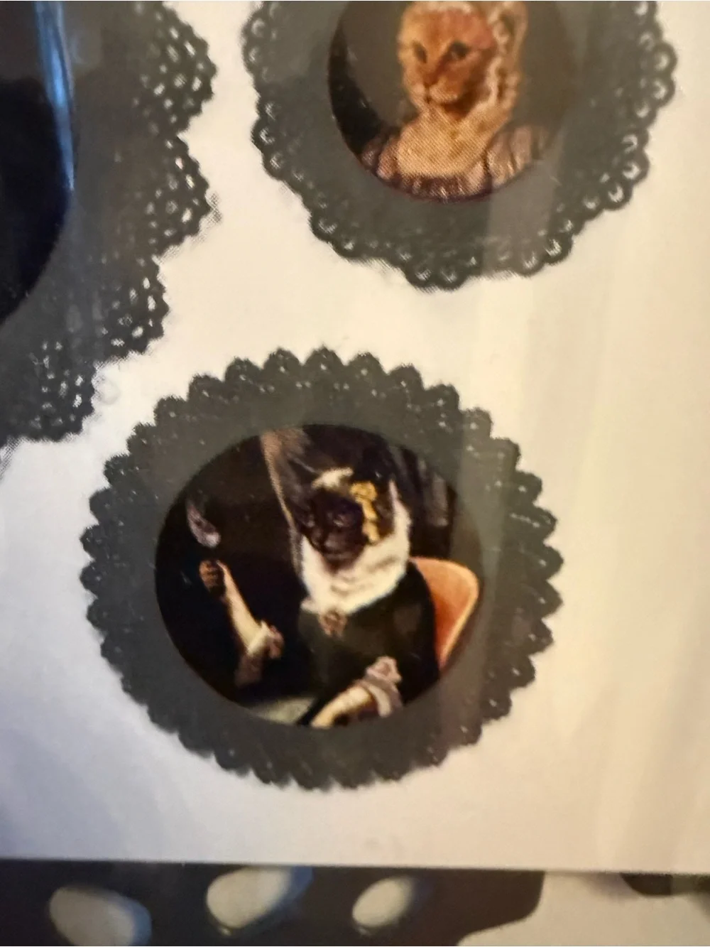RARE Discontinued Victorian Cat IKEA SKURAR Wall Decor Plates 3pc Factory Sealed
